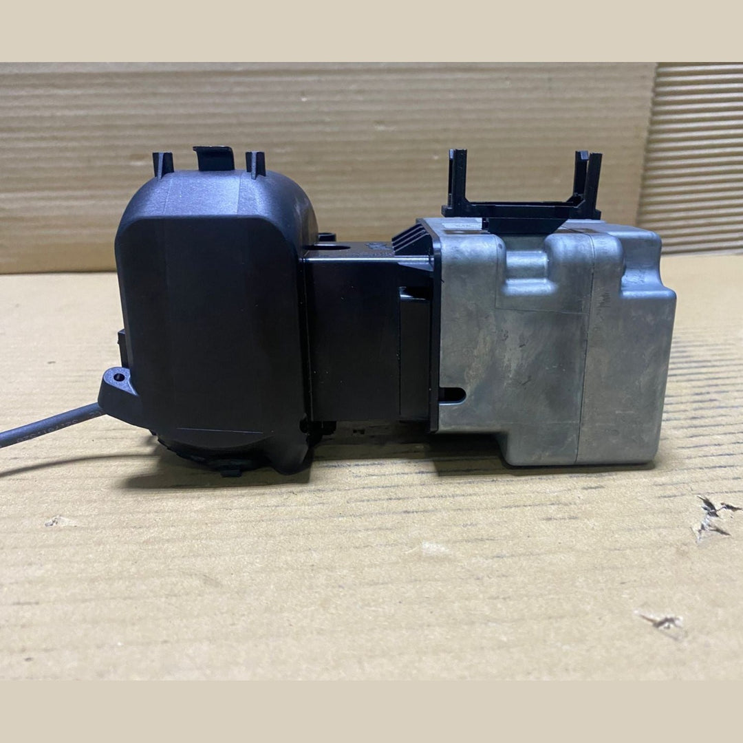 2012-2018 BMW 650i Rear View Camera 7412896 BMW F12 F13 640i 650i M6