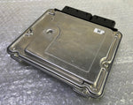 Load image into Gallery viewer, OEM BMW 3 F30 F35 F31 B47 ENGINE CONTROL MODULE ECU ONLY DDE 8470176 BOSCH