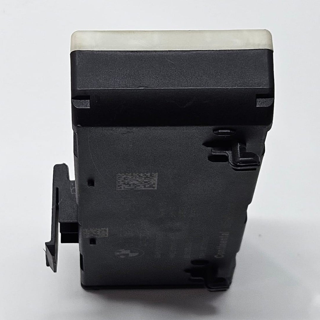 7481616-2013-2018 BMW F15 X5 X6 Power Tailgate Lift Control Module OEM