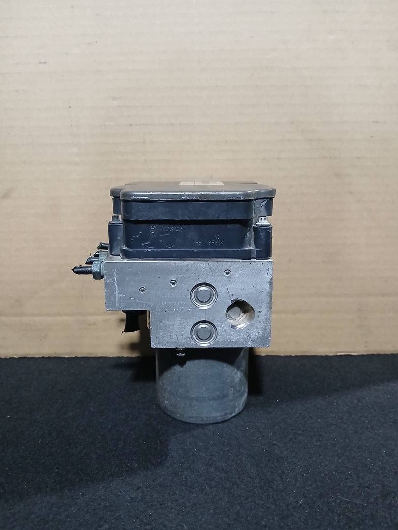 BMW X5 F15 ABS Anti Lock System Dynamic Stability Computer Brake Pump 6866244