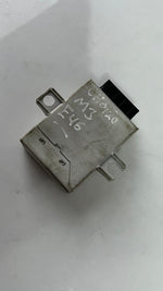 Bild in die Galerieansicht laden, 2001-2006 BMW 325Ci Immobilizer Control Module 6905670 E46 M3 325CI E46