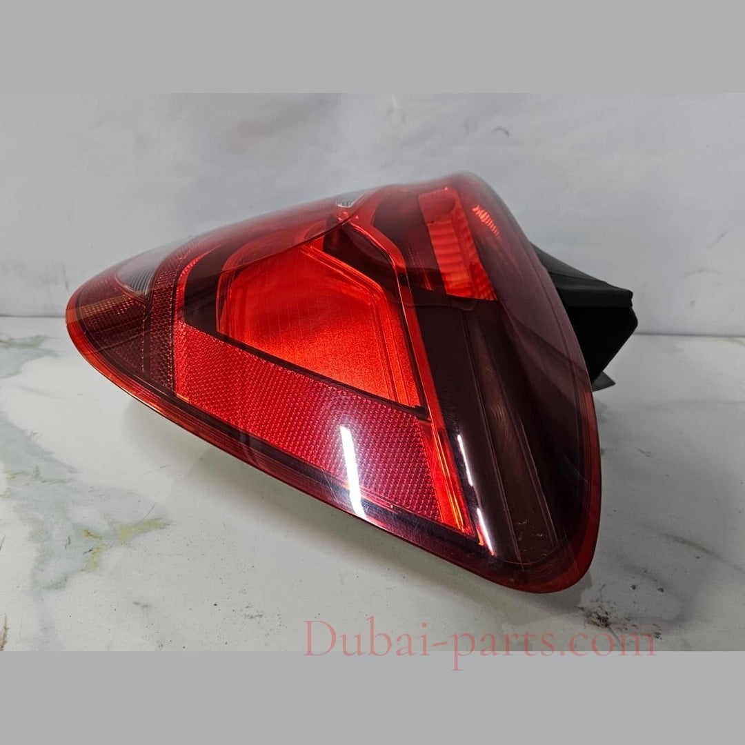 OEM BMW 1 Series F20 LCI Tail LAMP Right Tail-light Turn Indicator 7241544