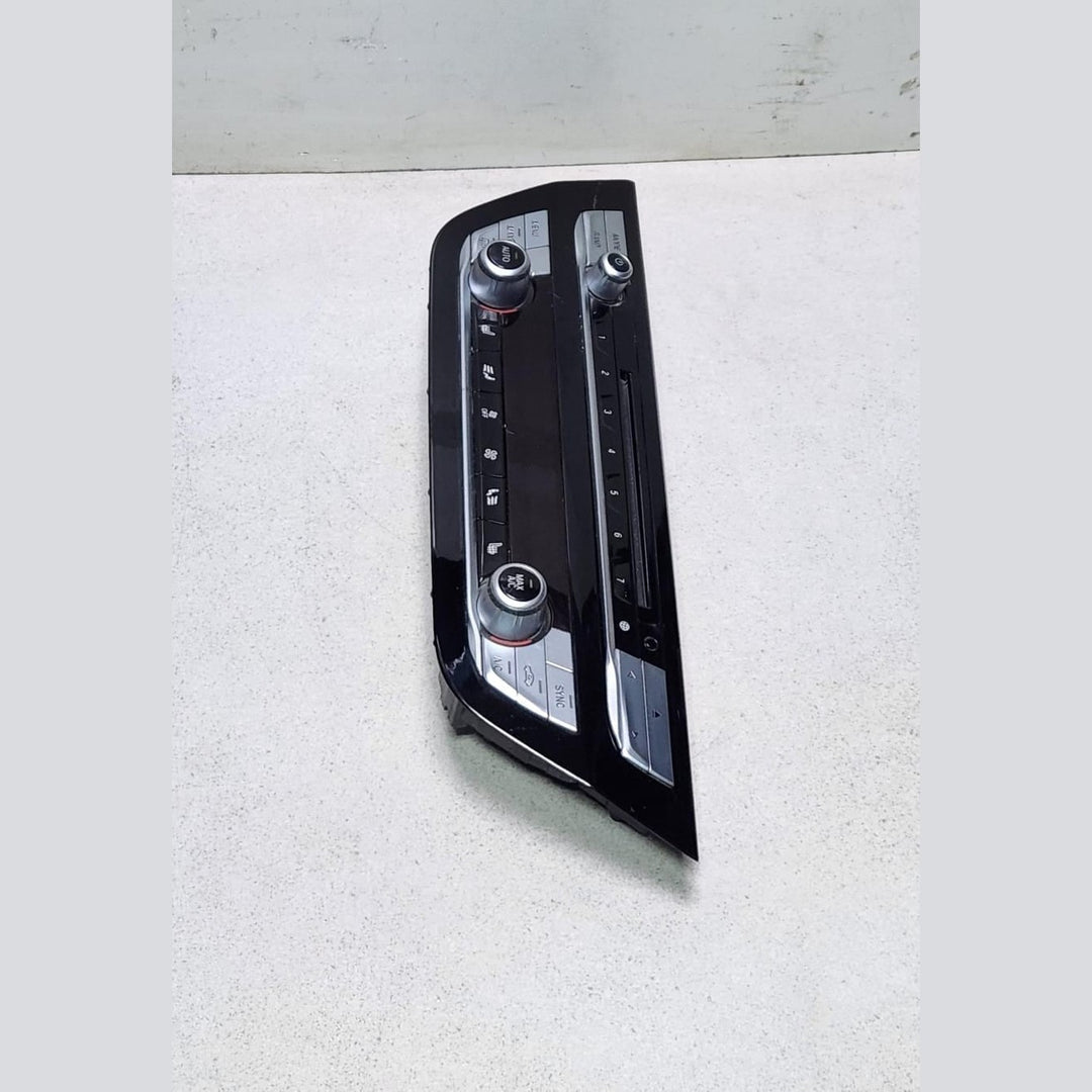 2017 BMW X3 Radio Air Conditioning Panel 7951990 X3 G01 and X4 G02