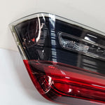 Bild in die Galerieansicht laden, 2019 BMW 3 Series G20 G28 G80 330i Right Side Tail Light 7420456