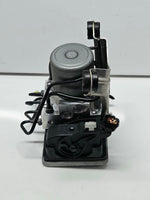 Bild in die Galerieansicht laden, 6880529-2016-2018 BMW 750Li G11 G12 RHD ABS Pump Module OEM