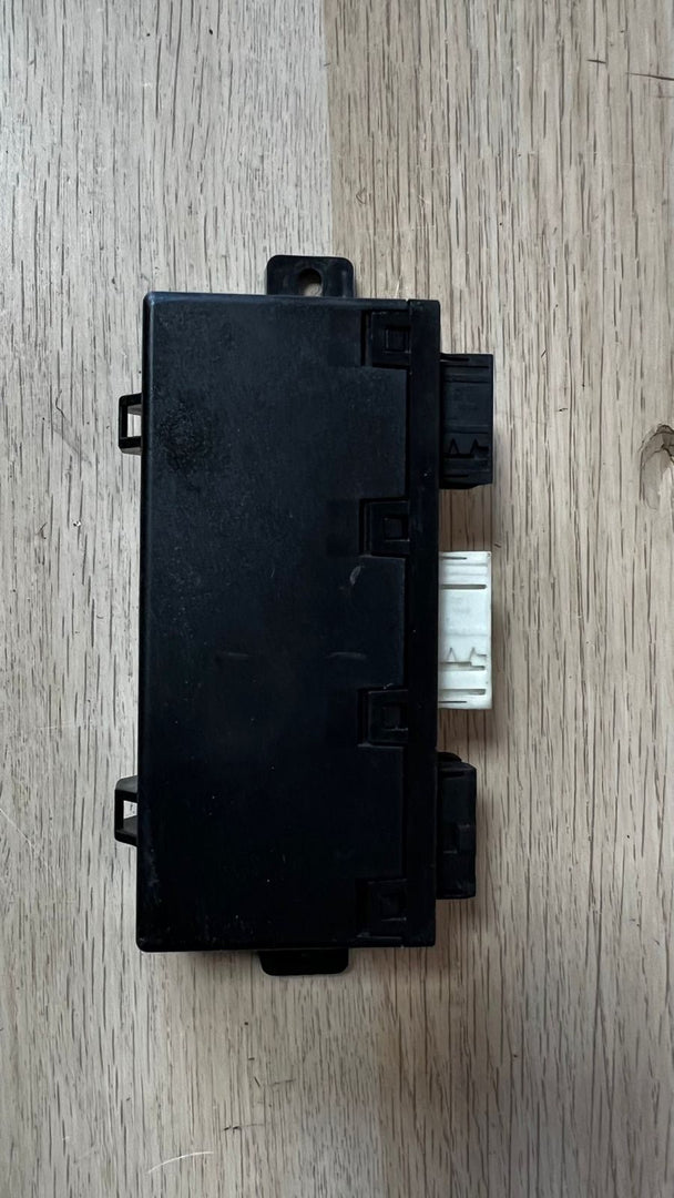 2001-2003 BMW 530i Front Left Door Control Unit 8376071 E39 5-Series