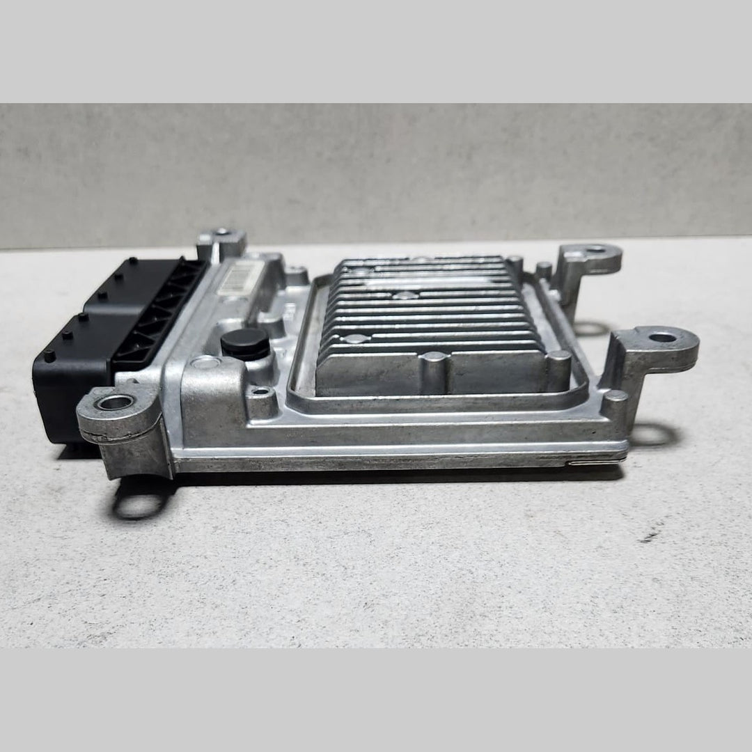 Mercedes Engine Control Unit A6519000503 W212 E220 CDI BlueTec models with OM651