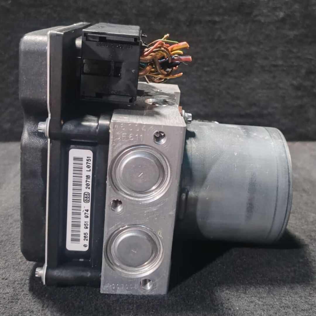 OEM Brake Pump BMW X1 E84 Hydraulic Unit ABS Pump Module 6860214 6860215