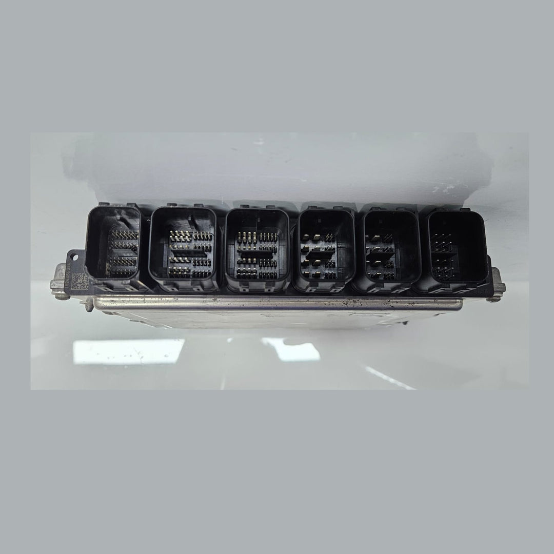 9423432-2018-19 BMW 530i G11 G12 G30 B46 B48 Engine Control Module Unit DME OEM