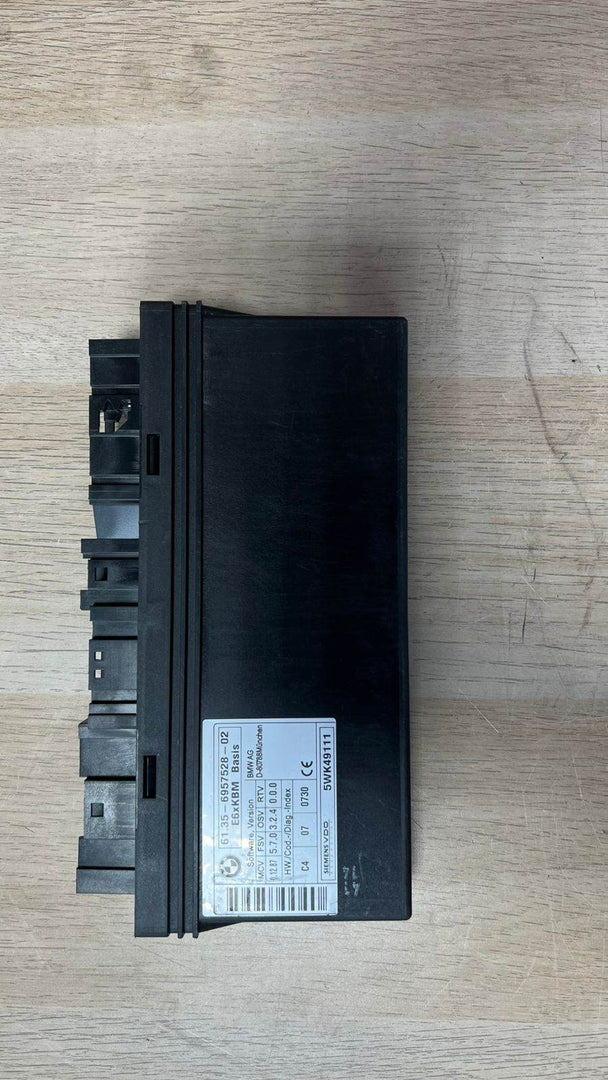 E6xKBM Base Unit for BMW 5 (E60) 520I 6957528