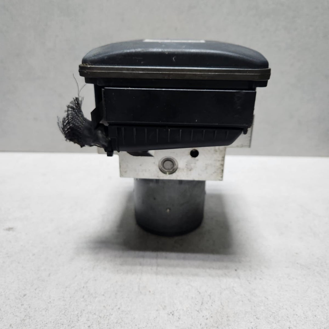 BMW Abs Hydraulic Unit 6799048 7 Series F01 F02