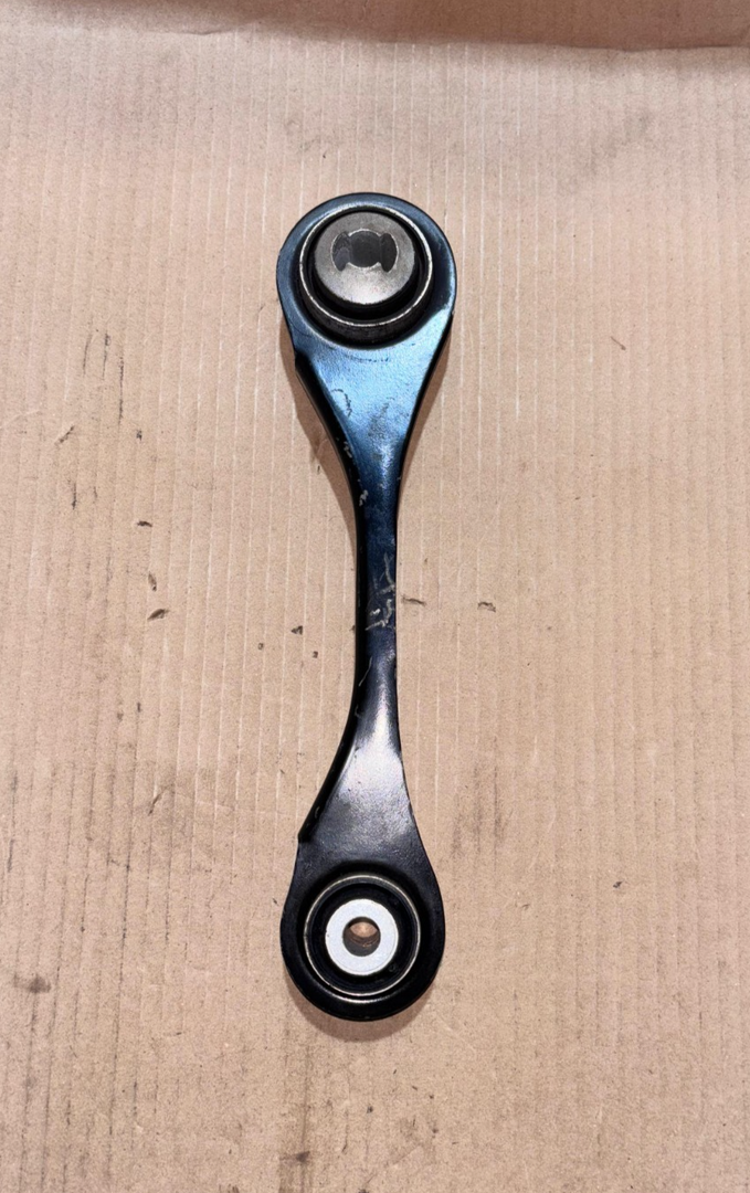 BMW G20 G21 G22 G23 Guiding suspens. link w rubber mount lft LEFT 6878631 SET