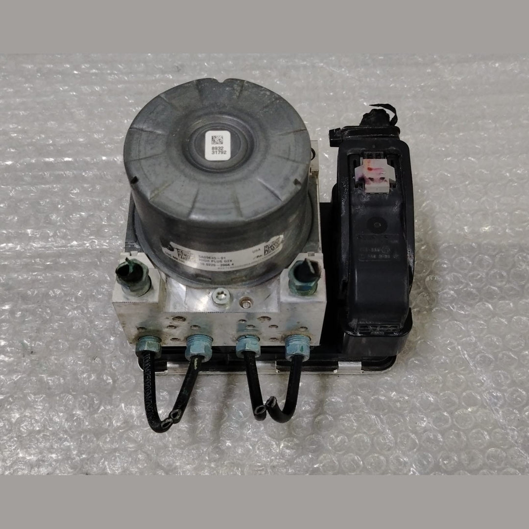 OEM BMW 3 SERIES G20 G21 ABS PUMP CONTROL MODULE 5A09E45 5A09E46