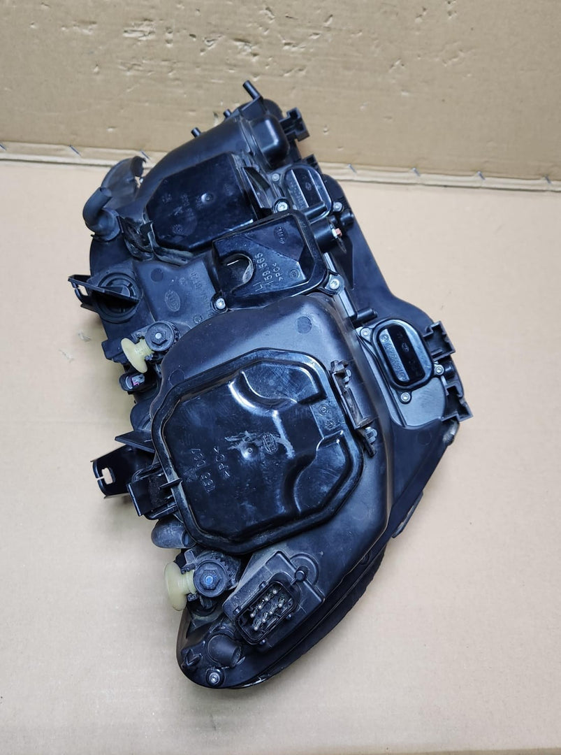2006 BMW 750i Xenon Headlight 6937241 7 Series E65 E66 LCI Right side 
