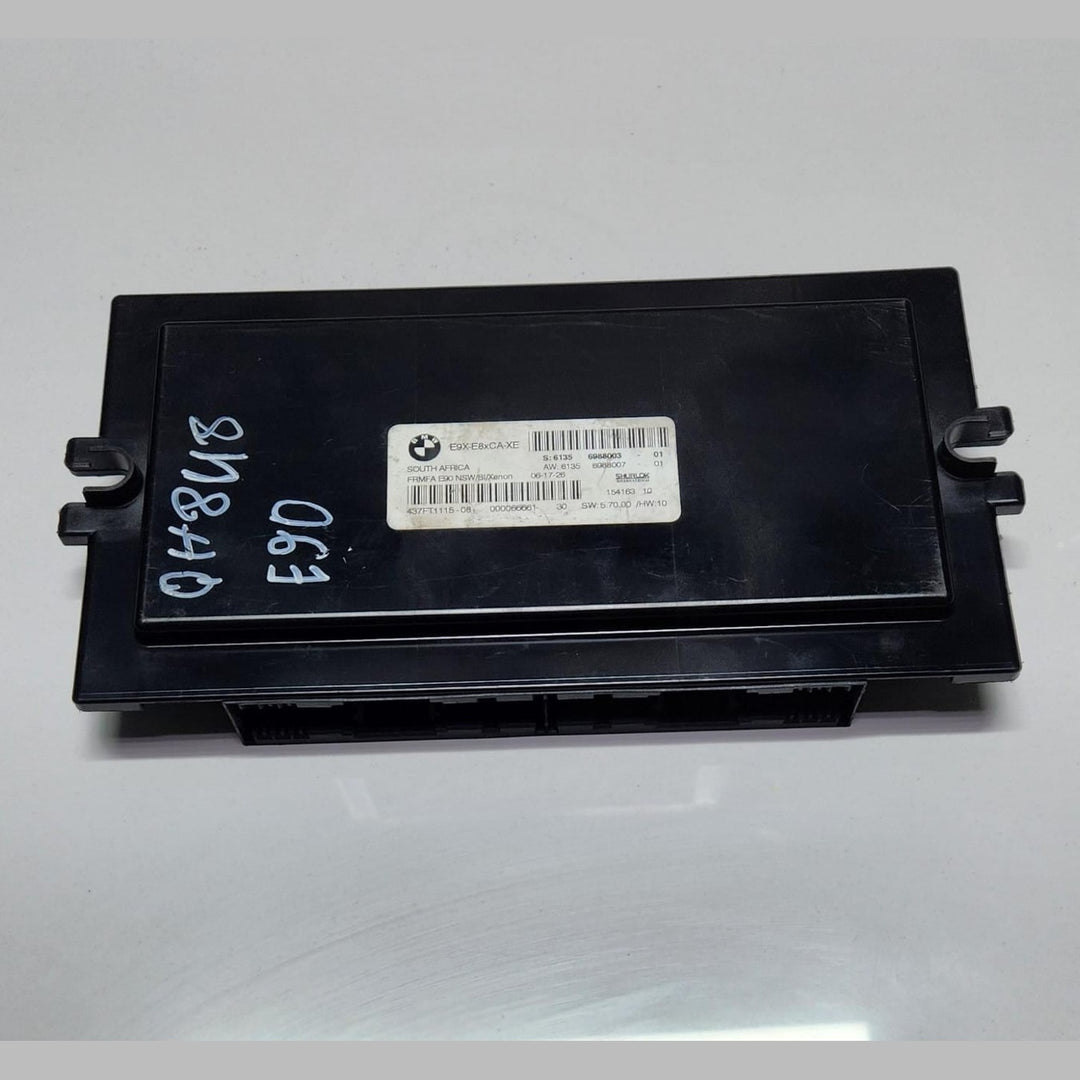 2007-2011 BMW 328i Footwell Module Light Control Module 6988003 E87 E90 and E91