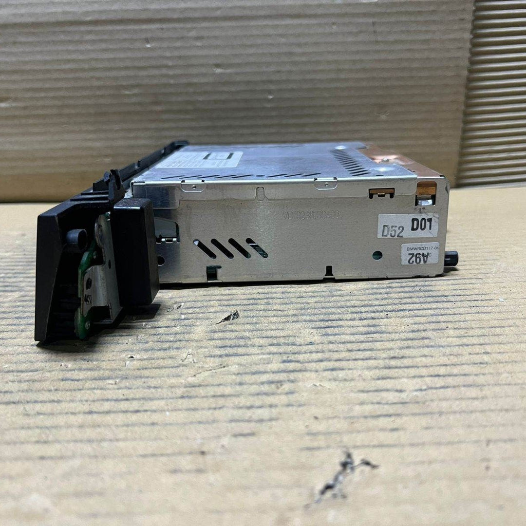 2004-2010 BMW X3 Radio Receiver 9132253 Head Unit with AM FM CD player Z4 X3 E83