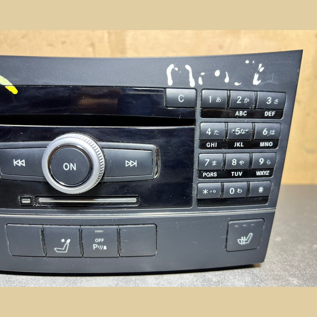 2012–2014 Mercedes-Benz W212 E-Class Head Unit CD Player A212 9008704 OEM