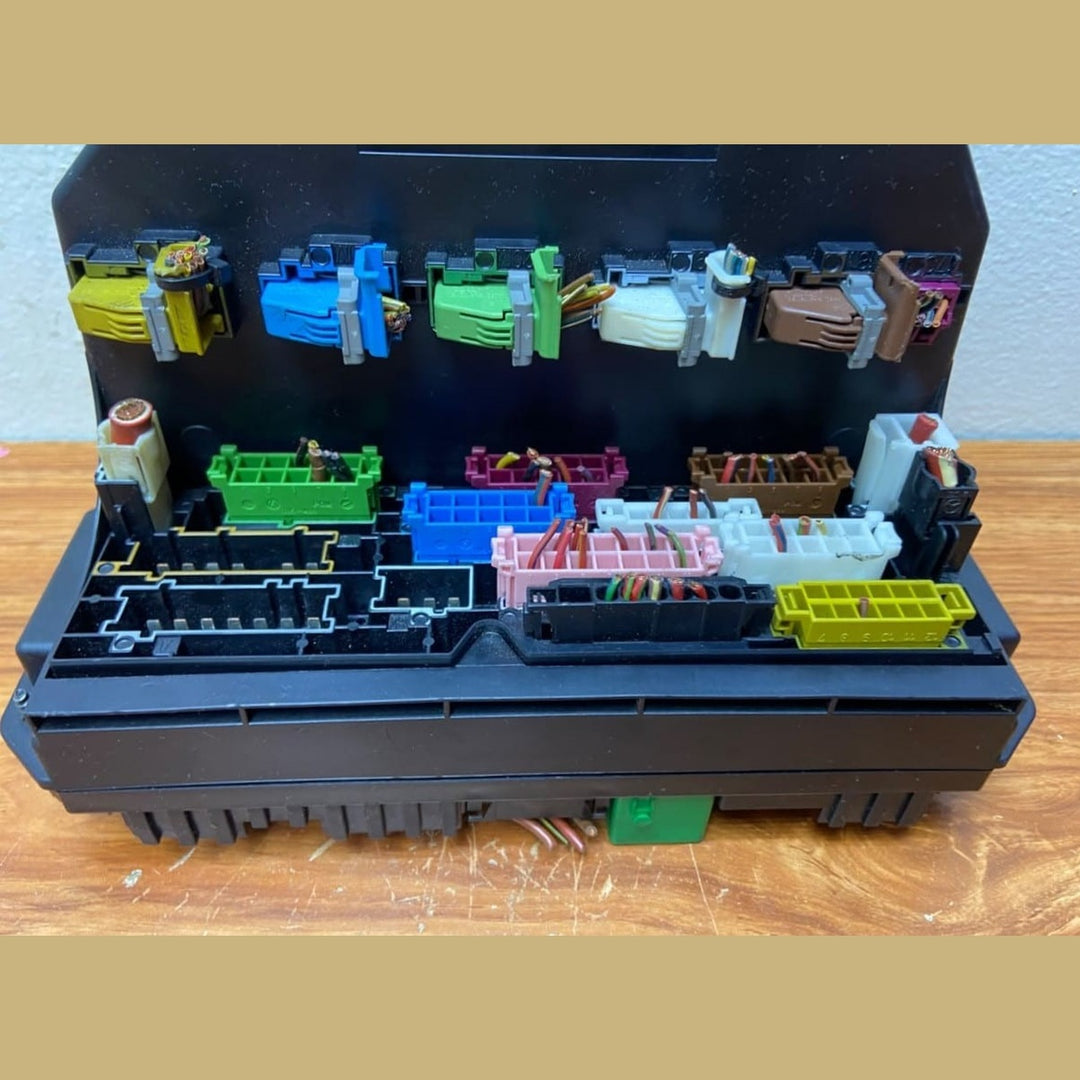2009-2014 Mercedes-Benz E350 Sam Control Module A2129000006 E-Class W212