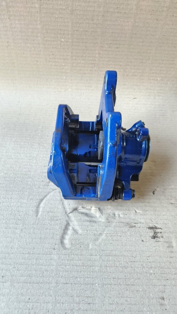 2019 BMW X7 Rear Brake Caliper 57657C 7 Series G11 G12 X6M F96 and X7 G07