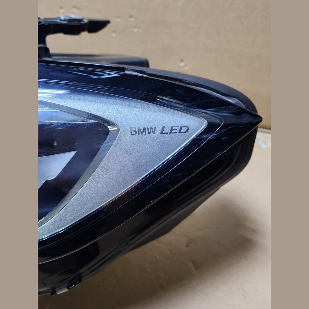 Genuine 2019-2023 BMW 330i Front LEFT Headlight 9481715 G20 and G21