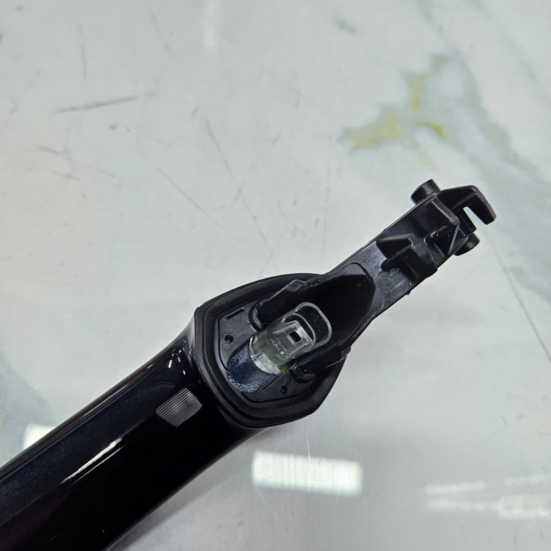 Genuine Brand New 2017 BMW X3 G01 X4 G02 Fron Right Door Exterior Handle 8089700