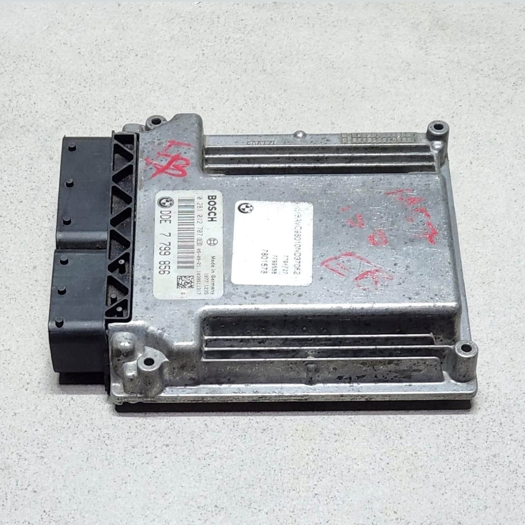 2003-2010 BMW 5 Series Engine Control Module 7799856 E90 and E91