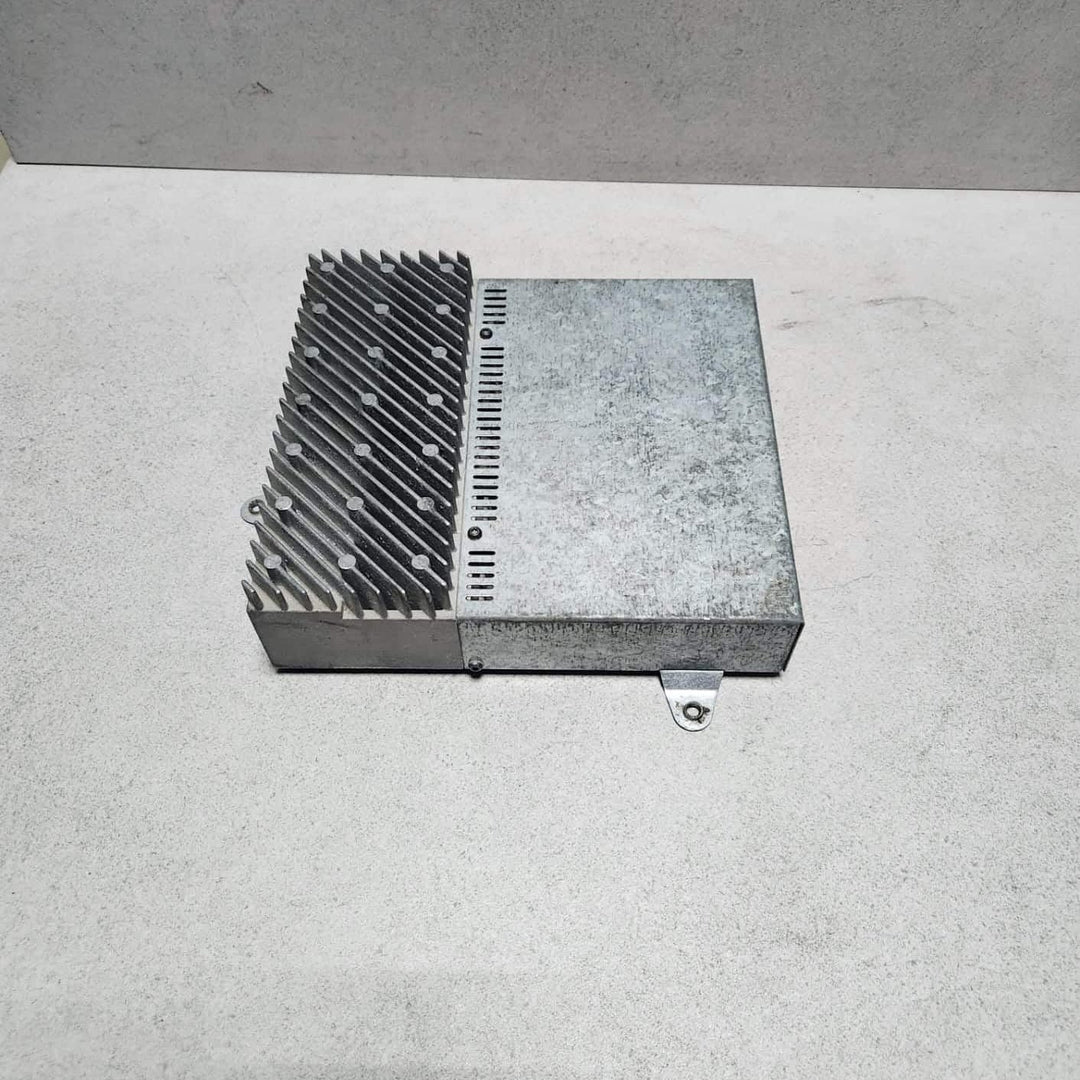 1995-2001 BMW 740i Radio Amplifier 8361785 E38 7 Series