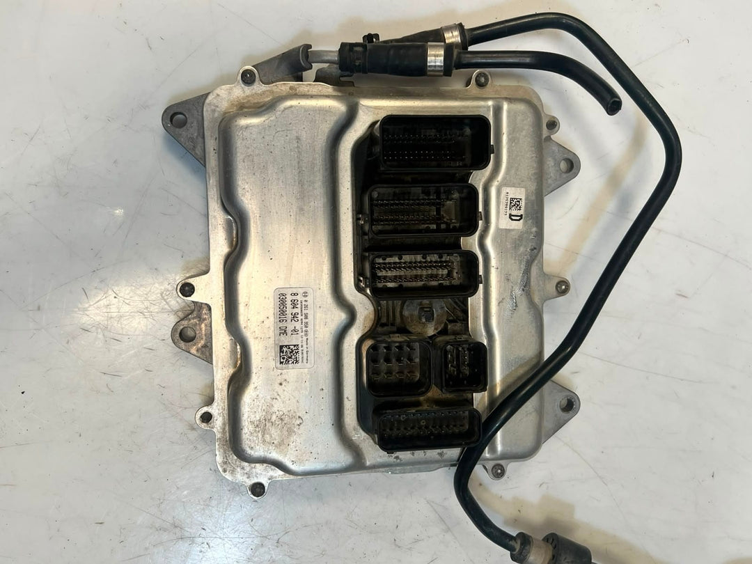 2011-2015 BMW 550i B7 N63 Engine Control Module ECU SET DME+CAS+1KEY 8604942