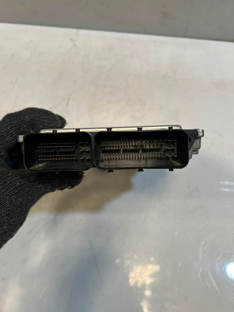 2009 BMW 3 Series E90 E92 E60 N46N Engine Control Unit ECU ONLY 7589705 OEM