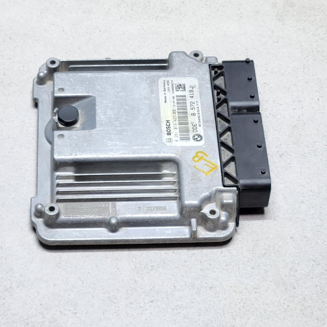 BMW N47 Engine Control Unit 8572419 F10 F20 F25 F30