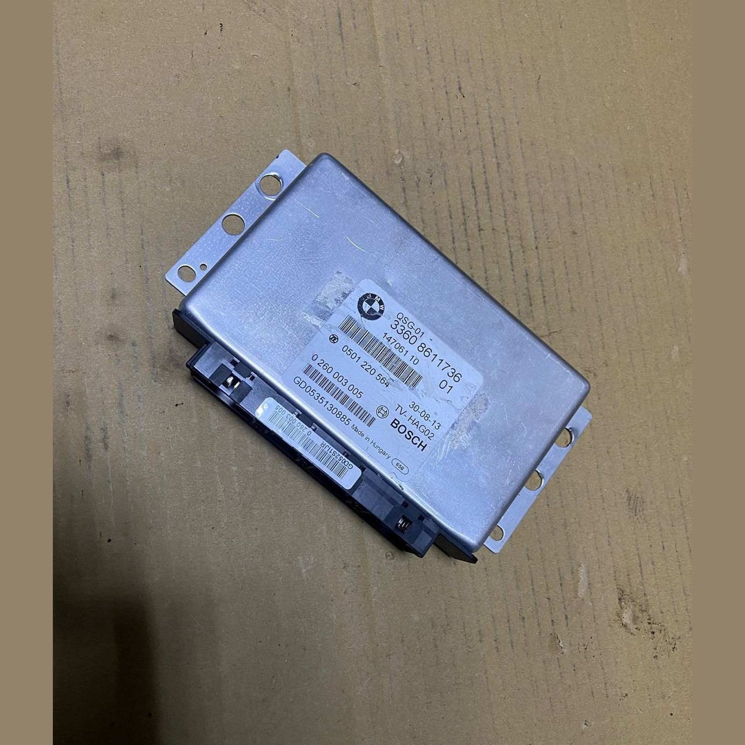 2013-2018 BMW X5 Control Unit Differential Lock 8611736 BMW X5 F15