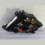 Bild in die Galerieansicht laden, OEM 09-15 BMW F01 750Li 750i Rear Fuse Power Distribution Block Box 9210857