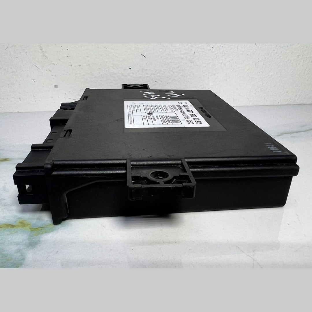 2007-2010 Mercedes-Benz W221 S-Class W216 Keyless Go Control Module A221 8707392