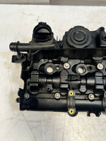 Load image into Gallery viewer, BMW F20 F22 F21 E90 E91 E92 E93 Cylinder Head Valve Cover 8589941 OEM