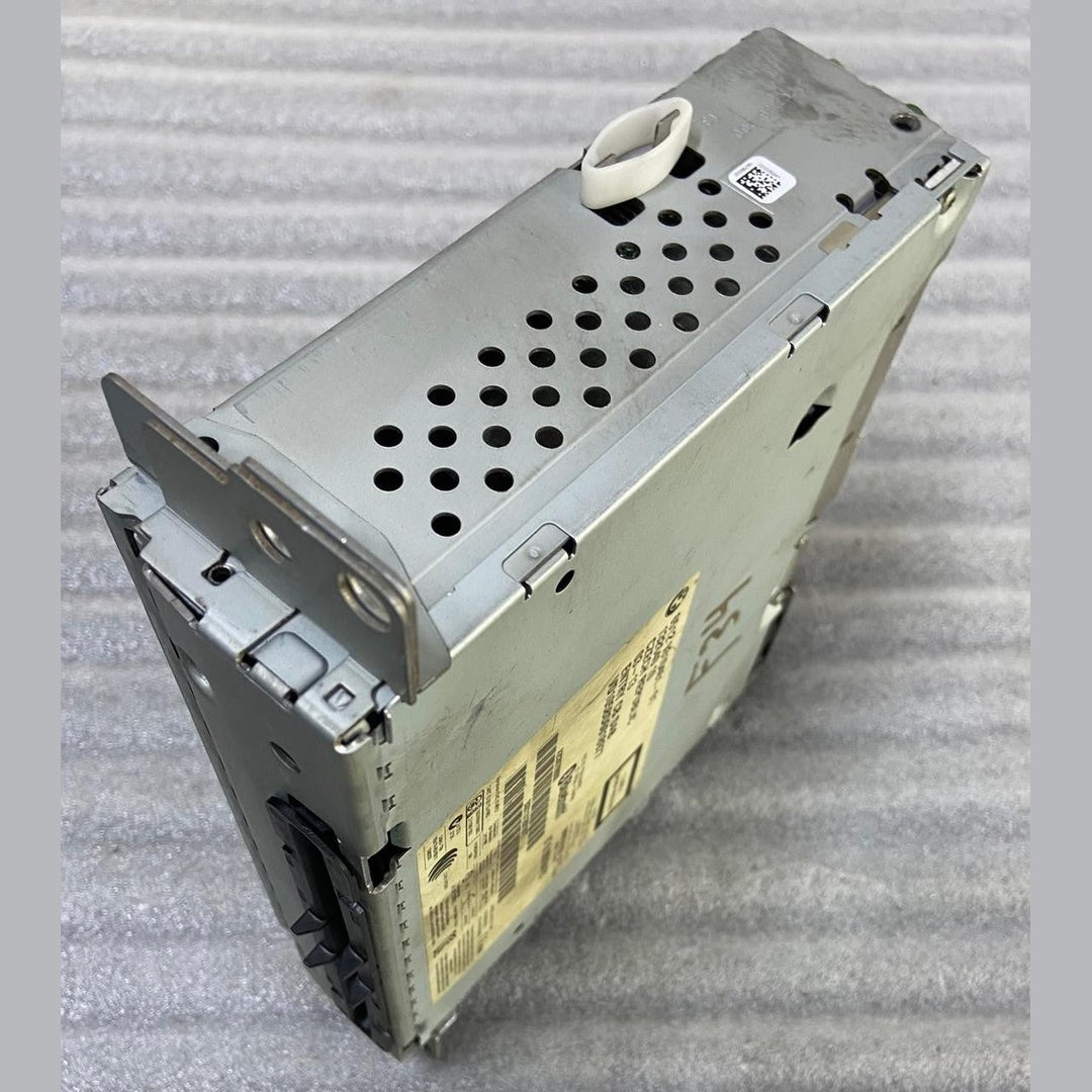 OEM BMW 1 3 SERIES F20 F21 F30 F31 F34 RADIO CD PLAYER HEAD UNIT 9310461