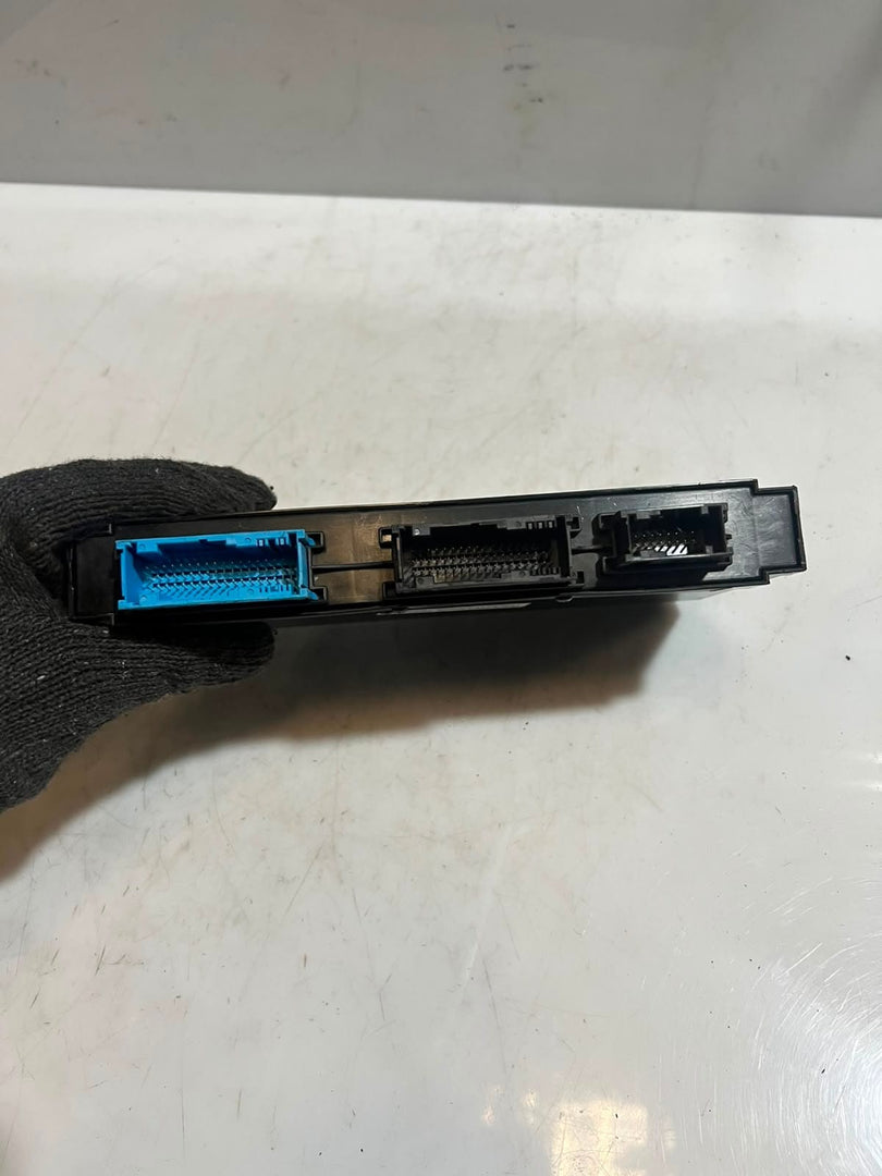 2007-2013 BMW X5 E70 and X6 E71 Body Control Module BCM 9277250 OEM