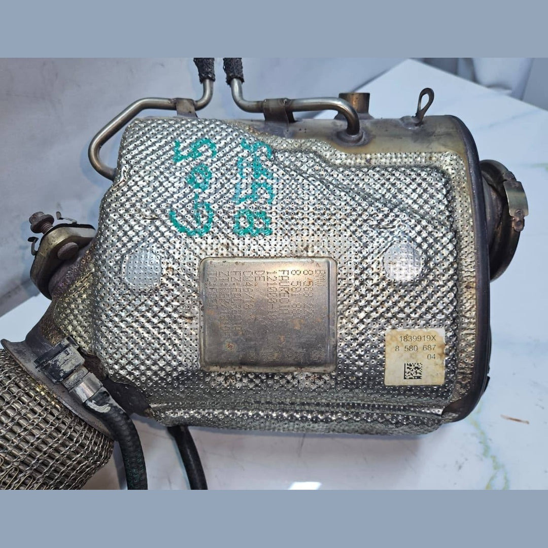 2019 BMW X5 X7 G05 B57 Catalytic Converter Diesel Particulate Filter 8581883 OEM