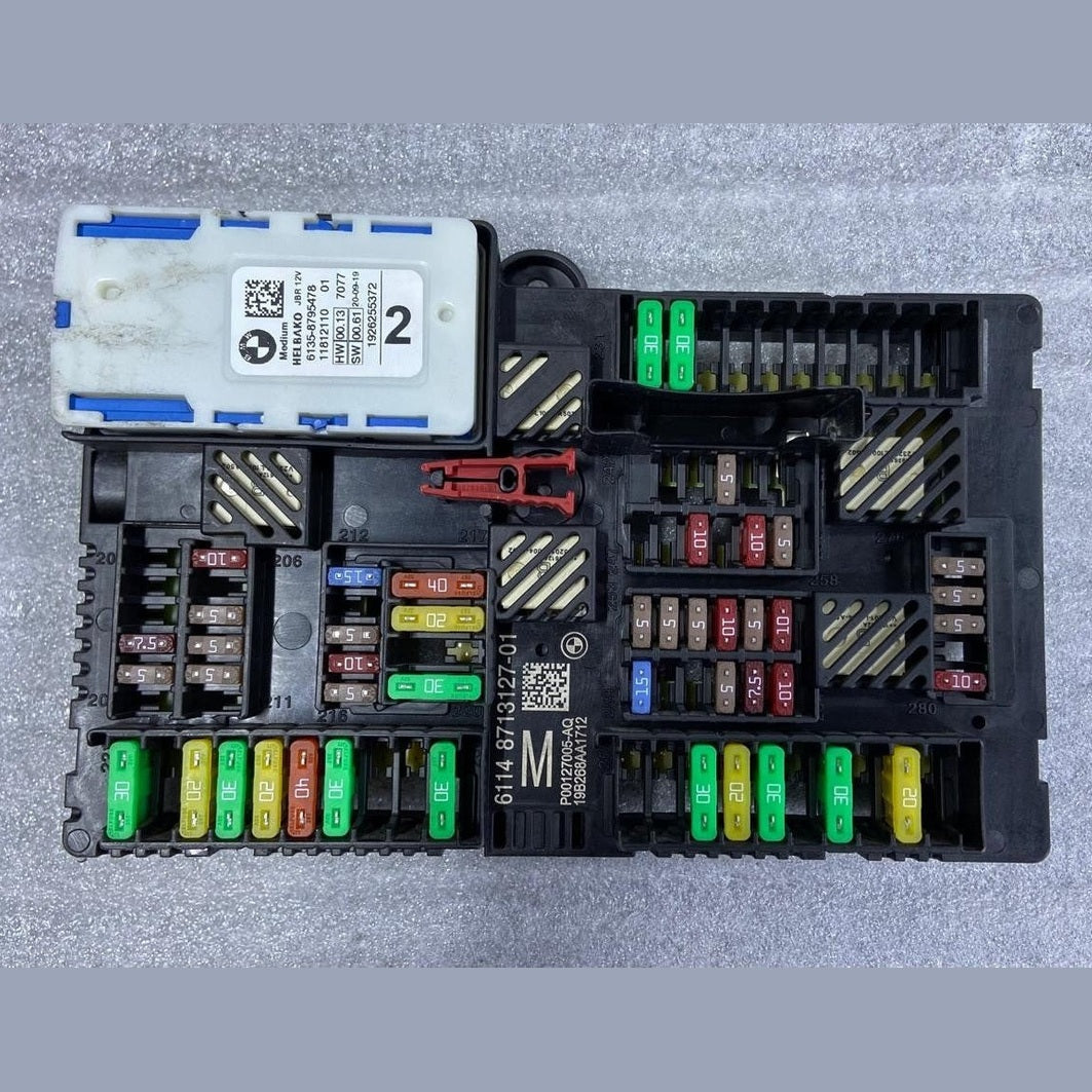 OEM BMW M5 M8 F90 F91 F92 F93 Rear Power Distribution Fuse Box 8713127