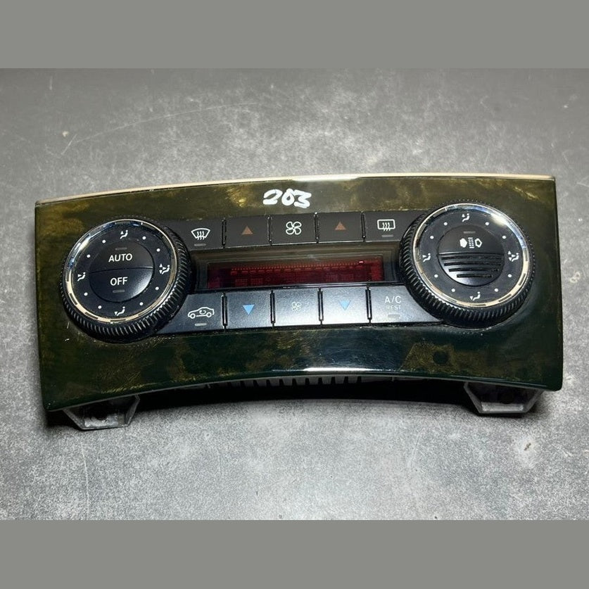 03-06 Mercedes W203 C-Class A/C Heater Climate Control Panel A203 8304385 OEM