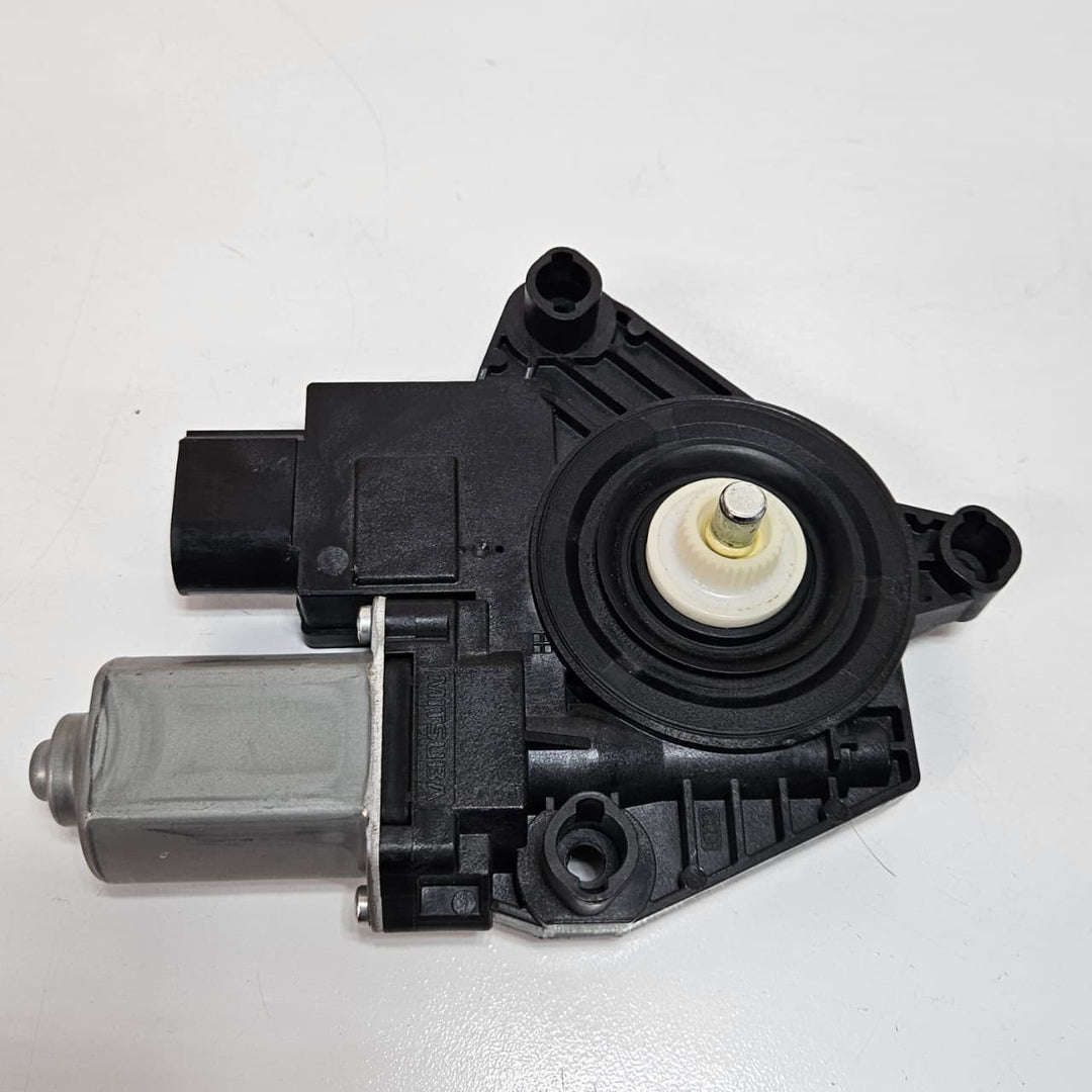 2018-2023 BMW X3 G01 G30 Front Left Door Window Motor 7457250 