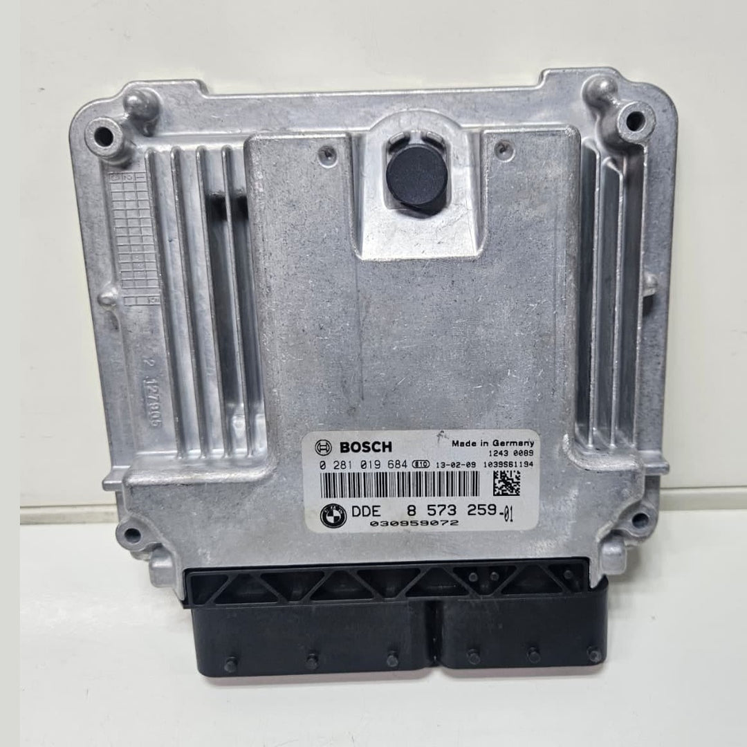 8573259-BMW F30 F32 F34 F36 N47N Diesel Engine Control Unit DDE Key Set