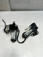 Load image into Gallery viewer, 2010-2016 BMW 550i F10 F11 F01 Steering Column Electric Adjuster MOTOR 6787926