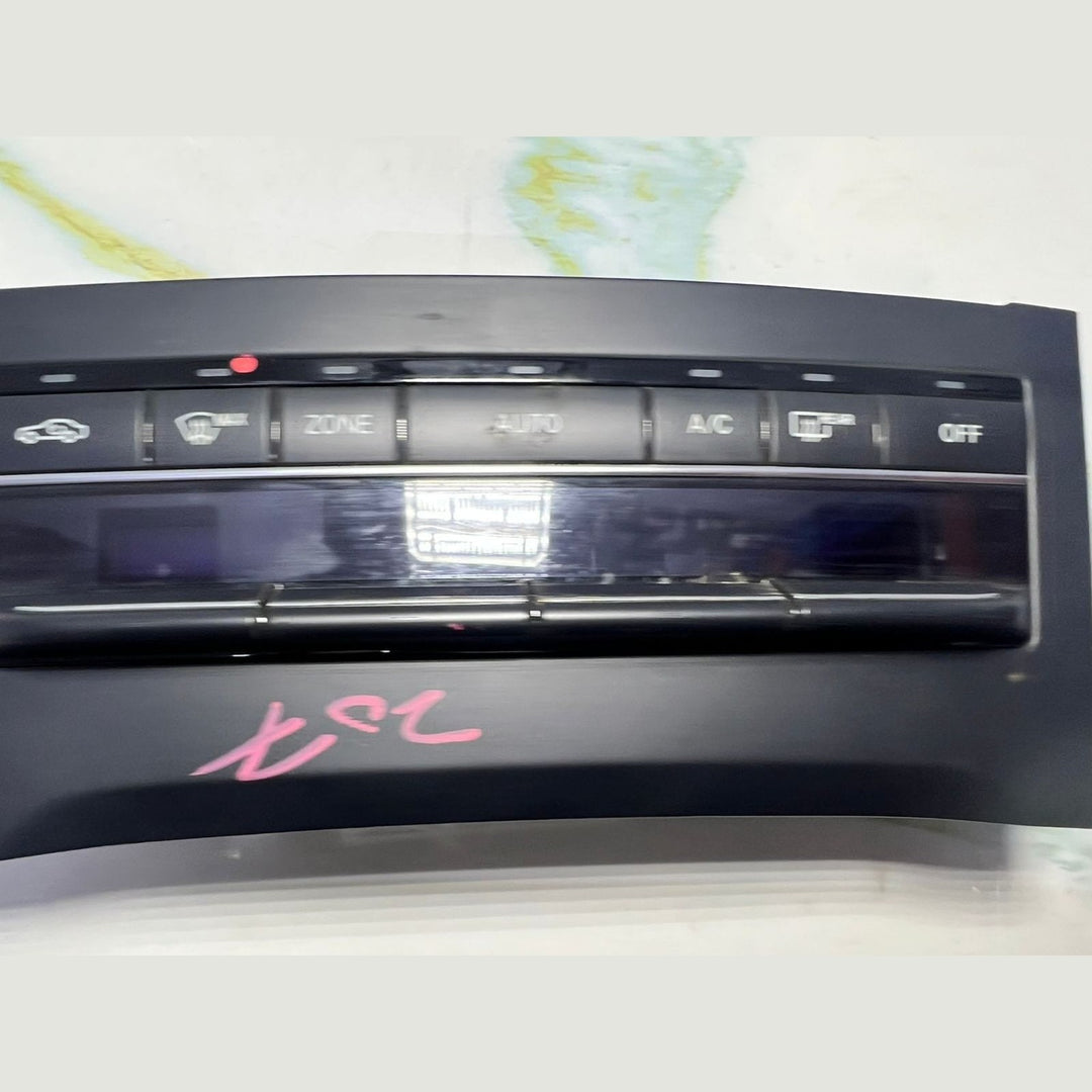 2013-2016 Mercedes-Benz E400 Climate Control Unit A2129006527  E-Class W212 E350