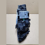 Bild in die Galerieansicht laden, Genuine 2019-2023 BMW 330i Front LEFT Headlight 9481715 G20 and G21