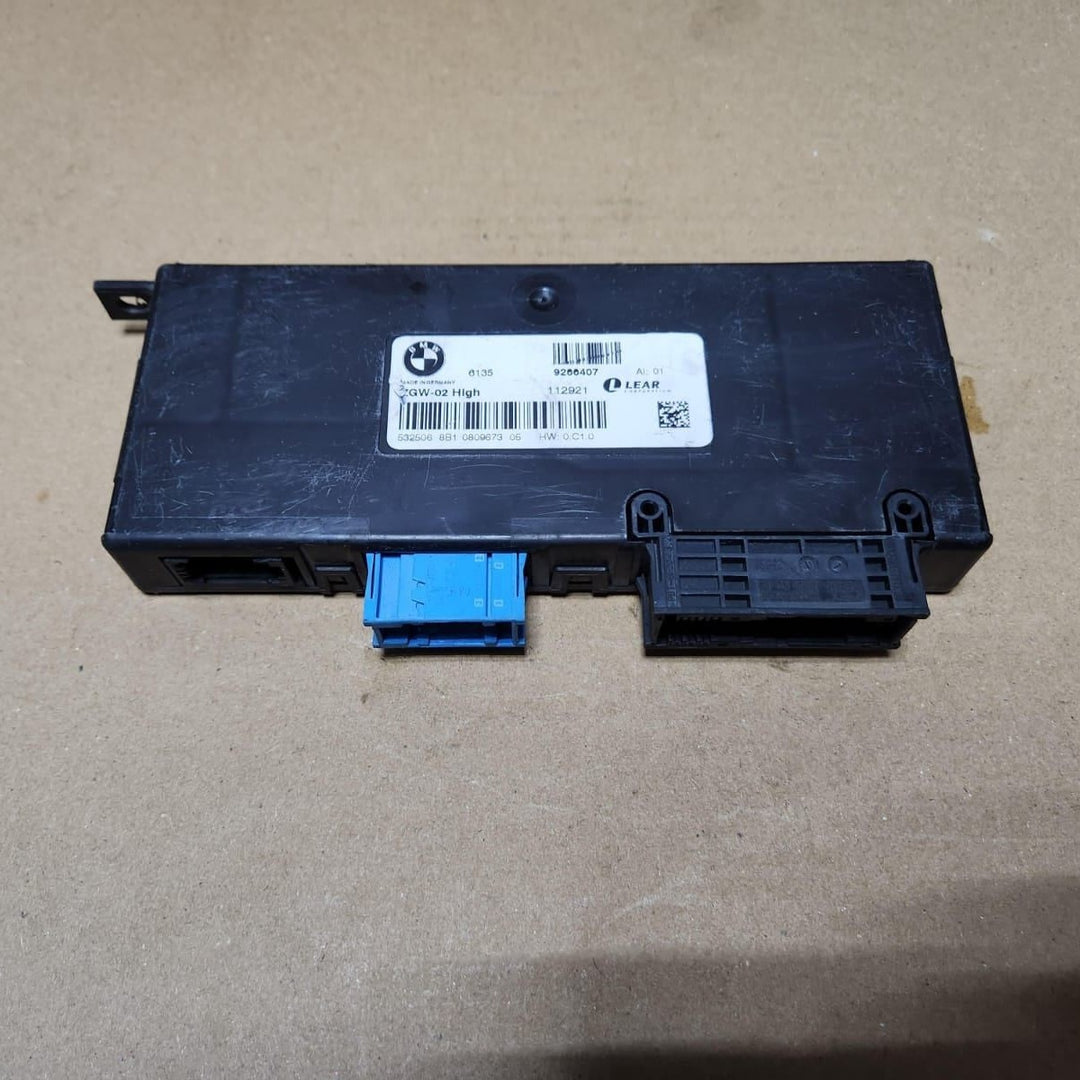 2009-2015 BMW 750i Central Gateway Control Module 9266407