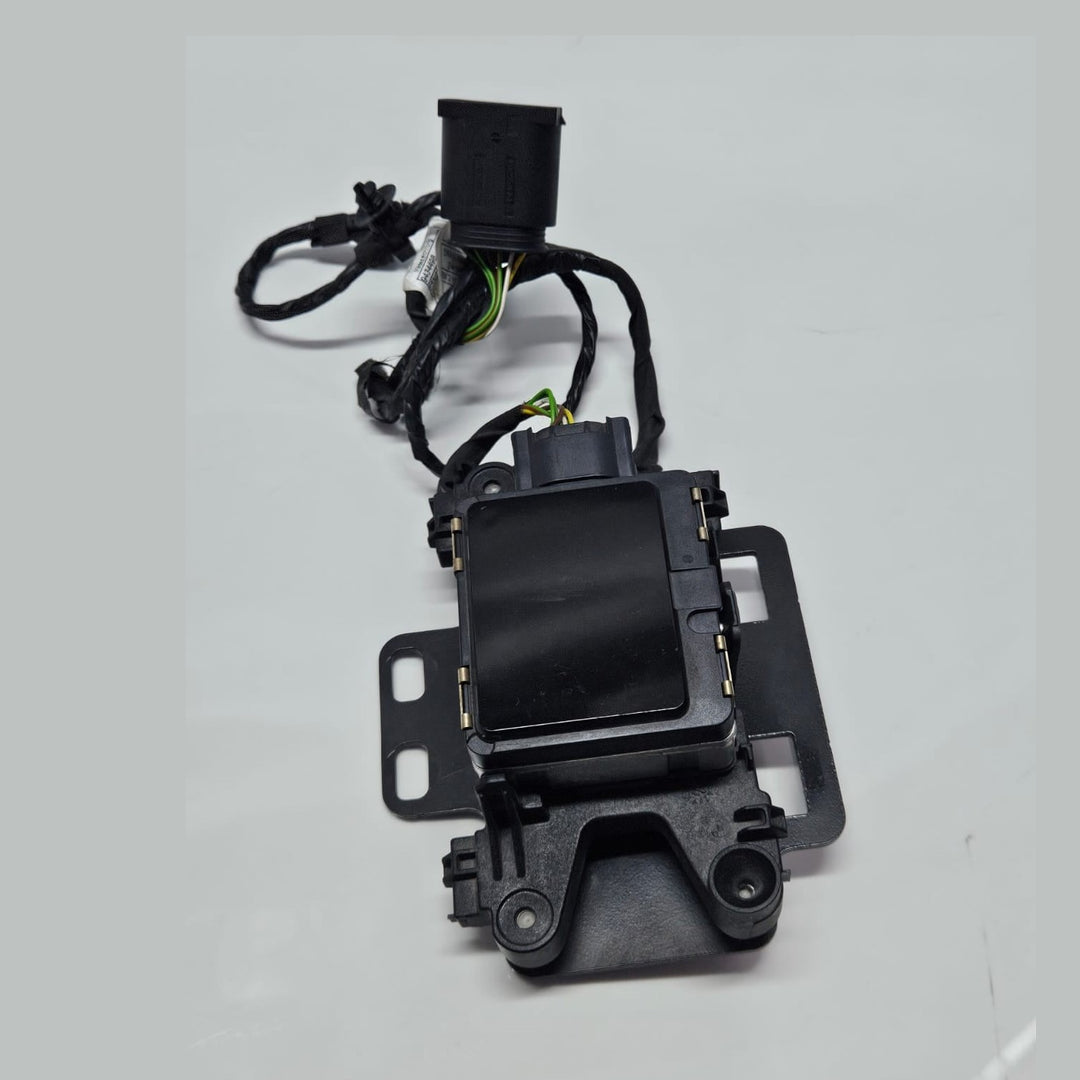 5A30C93-2018-2025 BMW X3 F44 G20 G22 Front Radar Sensor OEM