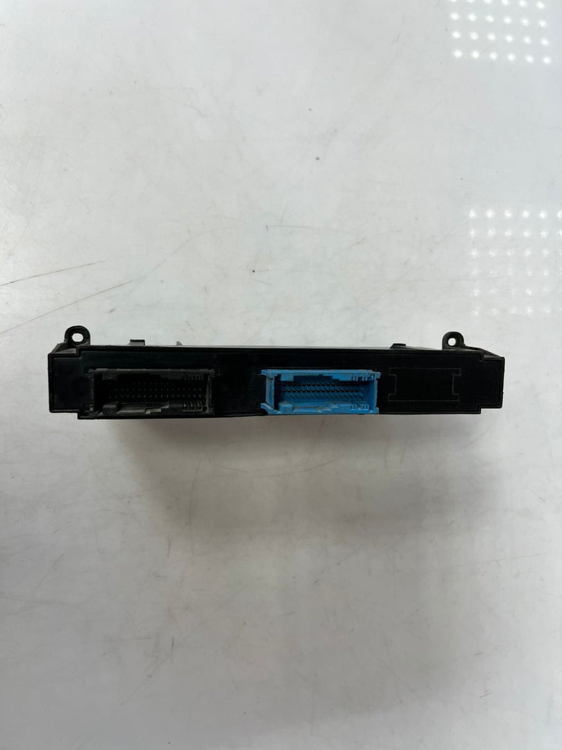 2004 - 2013 BMW 1 Series E81 E87 Body Control Module BCM 9177983 OEM