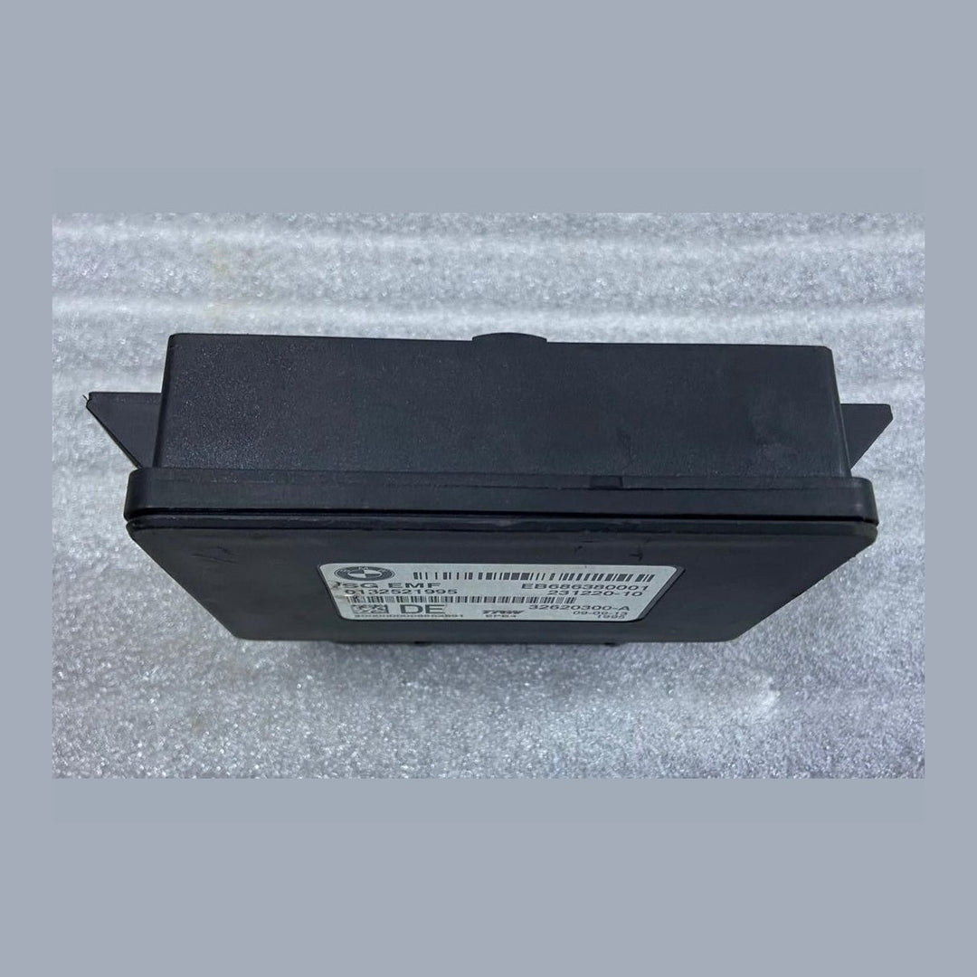 OEM BMW F10 F11 F12 EMF Module Parking Brake Unit Electric Control 6863800