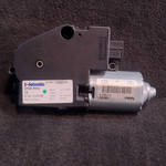 Load image into Gallery viewer, BMW E90/E92 F10 SUNROOF SLIDING/TILTING MOTOR OEM P/N 7193398