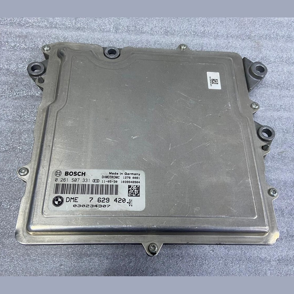 OEM BMW N55 F10 F02 F07 GT ENGINE CONTROL UNIT ECU ONLY 7629420